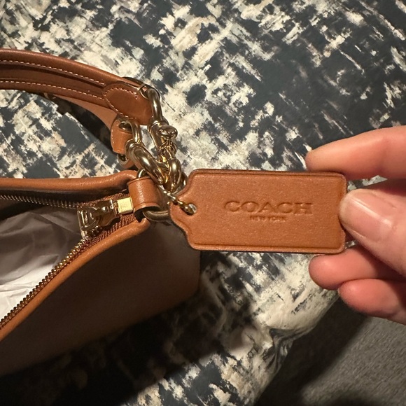 Coach Tan Leather Laurel Shoulder Bag - Picture 3 of 4